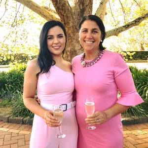 Meet your Posher, Amelia